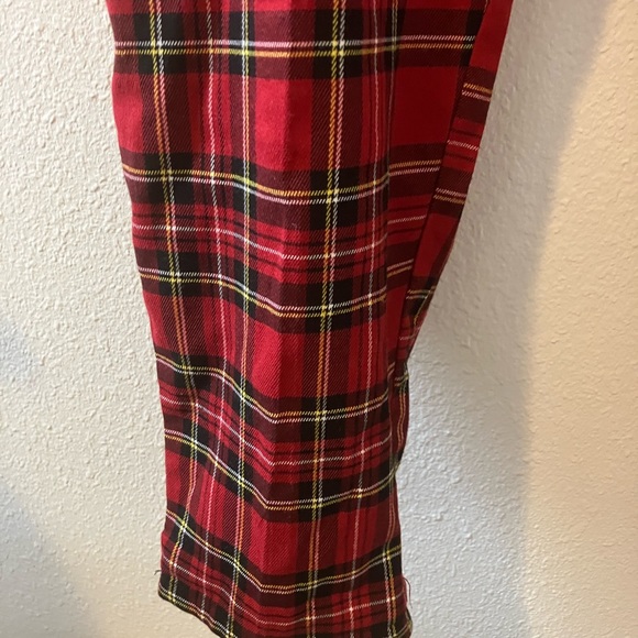 Vintage 90’s / Y2K Hot Topic Red Plaid Pants- 2X - Picture 4 of 8